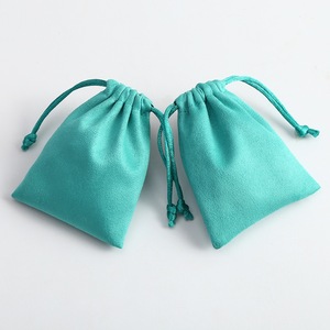 Sacs à cordon en velours réutilisables, écologiques et imperméables pour l'emballage de bijoux, pochettes cadeaux portables pour cosmétiques, logo personnalisé - Product Image 3