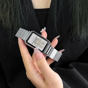 Correa de malla milanesa personalizada de lujo para <span class=keywords><strong>Xiaomi</strong></span> Mi Band 7 Pro, pulsera de repuesto de diseño creativo para hombres - Product Image 1