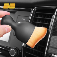 Brosse de dépoussiérage professionnelle multi-usages pour voiture, poils en nylon doux, respectueuse des fentes de climatisation, des sièges en cuir, des panneaux de porte et de l'électronique