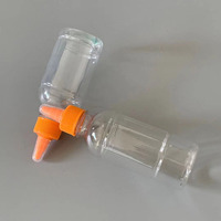 Bouteille de Sauce Sriracha avec bouchon supérieur torsadé 200ml 250ml 8 oz en plastique Sauce piquante Mayonnaise Vinaigrette Oliver Oil Squeeze Bottle