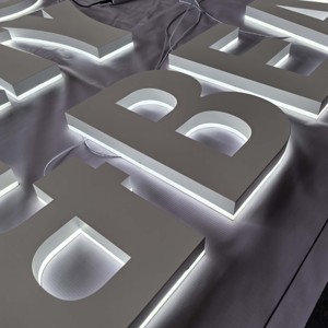 Plaque signalétique LED personnalisée |   Lettres rétroéclairées en acier inoxydable 304 de précision pour usage intérieur, <span class=keywords><strong>peinture</strong></span> blanche, avec base en <span class=keywords><strong>acrylique</strong></span> - Product Image 6
