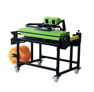 Machine d'impression de cordons et de rubans à double chauffage haute pression avec support mobile et enrouleur de cordons - Product Image 3
