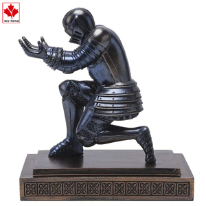 Tùy Chỉnh Hiệp Sĩ Bút Chủ Nhựa Người Lính Bút Chủ Văn Phòng Phẩm Bảng Trang Trí Nội Thất Món Quà - Product Image 4