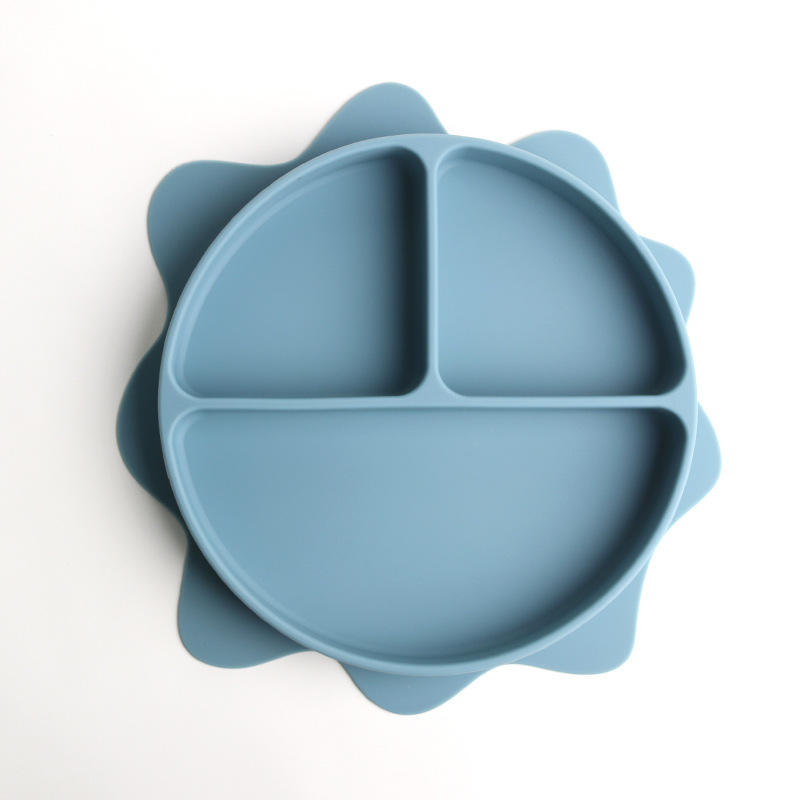 Smoked blue 17-4412-tpg