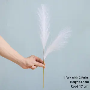 Herbe de la pampa réaliste à deux branches, faite à la main, décoration de mariage moderne, fleurs séchées en soie, roseaux artificiels transfrontaliers - Product Image 6
