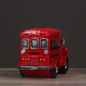 Autobús escolar rojo vintage, figura decorativa de metal para comedor, estilo tradicional, diseño compacto - Product Image 4