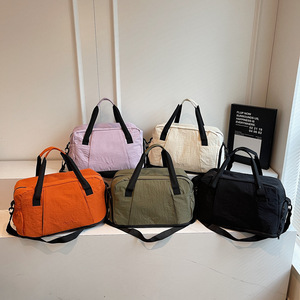 Sac de voyage pliable multifonctionnel grande capacité avec logo personnalisé, séparation sec/humide, et sac à chaussons intégré - Product Image 1