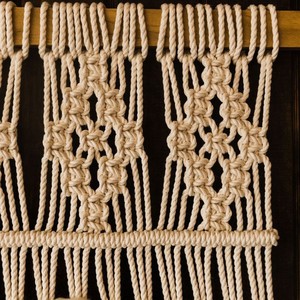 Tapisserie murale en macramé corde de coton tissée à la main macramé mariage luxe décoration intérieure pour chambre à coucher - Product Image 4