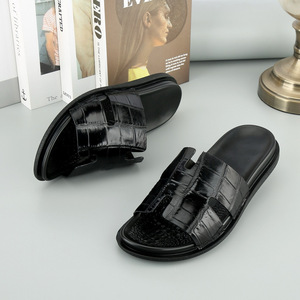 100% รองเท้าแตะผู้ชายหนังจระเข้นำเข้ารองเท้าหนังแท้ - Product Image 2