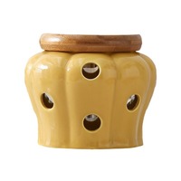 Pot de rangement en céramique de style japonais créatif pour ail, gingembre et piment, avec design ajouré et ventilé