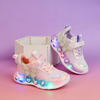 Chaussures pour enfants Princesses neuves, légères, antidérapantes, à amorti, avec éclairage intégré, résistantes à l'abrasion et très rentables