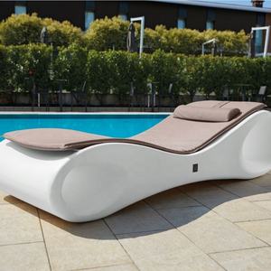 Chaise longue moderne en FRP pour piscine et hôtel, chaise longue <span class=keywords><strong>de</strong></span> jardin en fibre <span class=keywords><strong>de</strong></span> verre, chaise longue <span class=keywords><strong>de</strong></span> <span class=keywords><strong>spa</strong></span> - Product Image 1