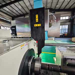 Saldatrice a Frizione CNC Automatica Rotativa per Tubi in Acciaio Jinan Economica, Motore 22KW, Diametro 8-20mm, 380V, 1 Anno di Garanzia, in Vendita - Product Image 3