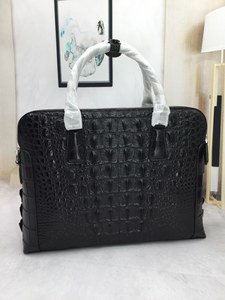 Porte-documents pour ordinateur portable en cuir de crocodile véritable |   Sac à bandoulière pour voyages d'affaires de 14 pouces |   Sac messager de luxe en peau de crocodile pour homme - Product Image 4