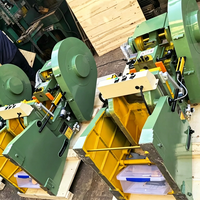 Presse mécanique de 10 tonnes utilisée pour le découpage, le poinçonnage de rondelles plates circulaires et le marquage de petits fermoirs en U