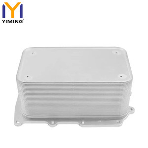 Refroidisseur d'huile moteur pour DAF CF65 CF75 CF85 XF95 95XF <span class=keywords><strong>XF105</strong></span> 1725348 1643074 1780140 1672896 5989000402 - Product Image 3