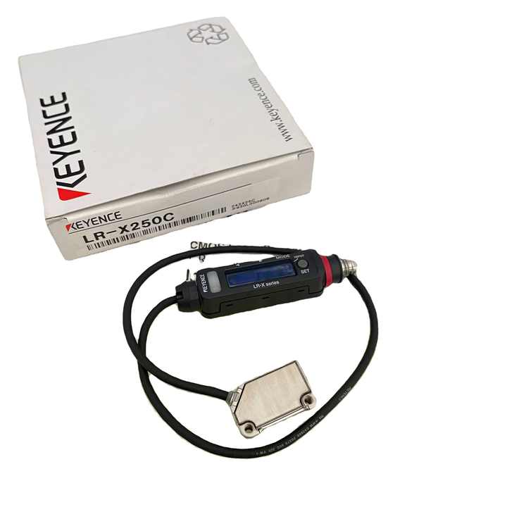 KEYENCE LR-XH100(10M) ケーブルセット KEYENCE LR-XH100(10M) ケーブルセット