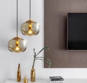 โคมไฟระย้าแก้วสไตล์ยุโรปหรูหราทันสมัยขนาดกลางโคมไฟเหล็กมินิมอลสำหรับห้องนอนห้องรับประทานอาหารบาร์ทางเดินขนาดเล็ก - Product Image 4