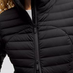 Ventes en gros de manteaux d'hiver pour femmes, confortables, épais, ajustés, noirs, chauds, manteaux personnalisés pour femmes avec logo - Product Image 1