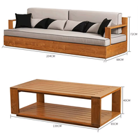 Outdoor-Gartenmöbel-Set mit Holzrahmen Weiße Kissen 3-Sitzer-Sofa Zwei Sessel und Couchtisch für den Garten