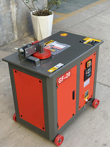 Machine à cintrer les barres d'armature GF-20, design compact, couleur rouge, avec panneau de commande et roues - Product Image 3