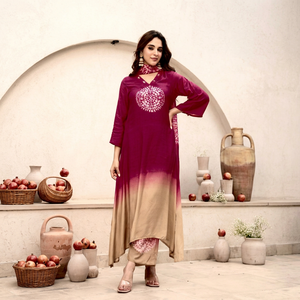 Ensemble Kurti et pantalon pour femme Twinfeet, en rayonne de qualité supérieure, traditionnel, à séchage rapide, longueur genou, coupe trapèze, imprimé tie-dye - Product Image 1