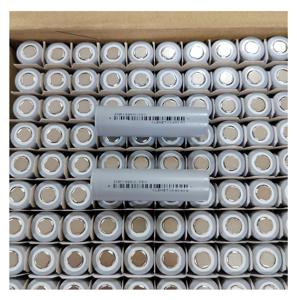 Haut clic pas cher en gros 18650 batteries au lithium 3500mah 35v <span class=keywords><strong>batterie</strong></span> rechargeable Li Ion - Product Image 1