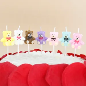 사랑스러운 귀여운 곰 모양 생일 촛불 2024 다른 색상과 생일 축하 케이크 촛불