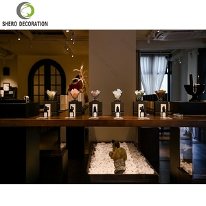 Meubles de magasin de parfum vintage de vitrine de parfum exquis pour la décoration de magasin de parfum - Product Image 2