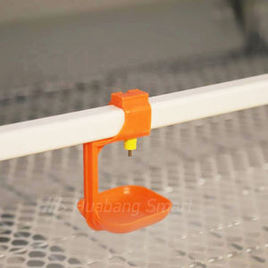 Abreuvoirs à mamelons pour volailles à double étanchéité pour poulets de chair - Product Image 2