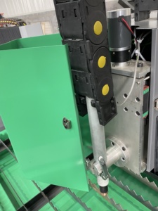 Sistema de corte por plasma CNC de precisión para placas de acero inoxidable-Configuración de antorcha de alta velocidad 300A - Product Image 6