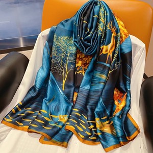 180*90Cm Lớn Thiết Kế Kỹ Thuật Số In Ấn Sang Trọng Satin Chiếc Khăn Satin Lụa Hijab Khăn In Logo Phụ Nữ Đầu Satin Chiếc Khăn - Product Image 4