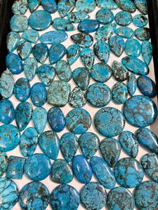Perles de turquoise naturelle de qualité supérieure pour bijoux faits main, bagues, colliers et artisanat, disponibles au meilleur prix du marché - Product Image 2