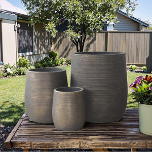 <span class=keywords><strong>Jardinière</strong></span> <span class=keywords><strong>ronde</strong></span> contemporaine en fibre d'argile écologique avec trou de drainage pour une utilisation intérieure/extérieure dans la maison, le jardin et le bureau - Product Image 4