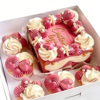 Boîte à gâteau carrée en papier imprimée sur mesure, insert jetable de qualité alimentaire pour cupcakes