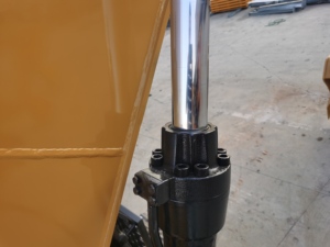 CE EPA Motor usado CAT315D Excavadoras Maquinaria pesada de segunda mano Buen rendimiento de trabajo Precio barato Excavadora sobre orugas de 15 toneladas - Product Image 4