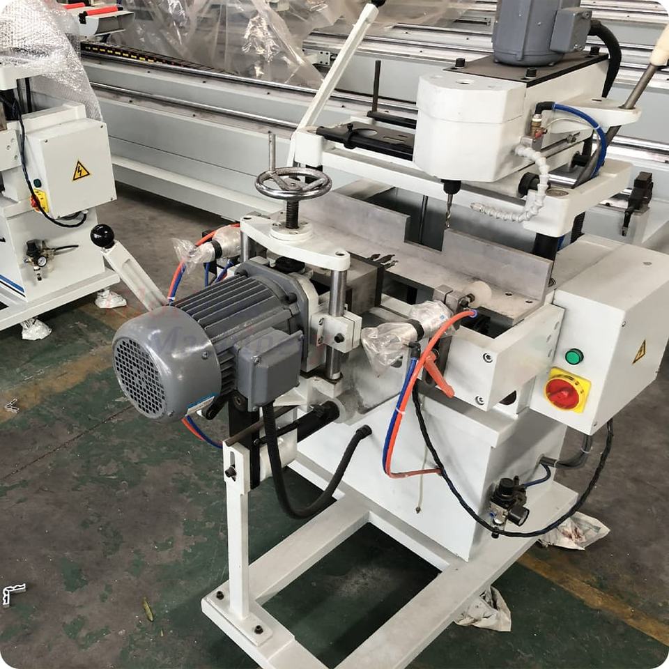 New UPVC/PVC Window and Door Copy Routing Machine with PLC Control High ...