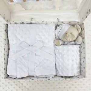 Mantas para Bebé Súper Suaves de Minky, Manta de Guardería Unisex para Recién Nacidos con Juguete de Peluche - Product Image 1