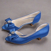 (Chaussures à talon bas Chaussures violettes