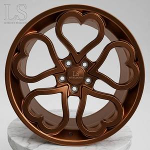 Rueda Forjada en Forma de Corazón, Diseño Personalizado |   Compatible con B-MW MINI / A-udi / Me-rcedes Clase C/E / ORA Good Cat / T-esla Modelo 3/Y - Product Image 1