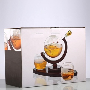 Decantador <span class=keywords><strong>de</strong></span> whisky <span class=keywords><strong>de</strong></span> vino <span class=keywords><strong>de</strong></span> vidrio transparente <span class=keywords><strong>de</strong></span> borosilicato <span class=keywords><strong>de</strong></span> 1000ml, juego <span class=keywords><strong>de</strong></span> barco con 4 vasos, juego <span class=keywords><strong>de</strong></span> decantador Premium para whisky - Product Image 5