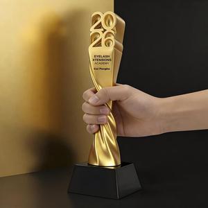 Trofeo in Resina Dorata Intrecciata HBL 2026 con Logo Inciso <span class=keywords><strong>per</strong></span> Cerimonie Annuali di Saloni di Bellezza - Product Image 3