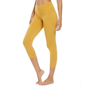 Vêtements de sport pour femmes en polyester et élasthanne, pantalon capri court pour la gym, le yoga, taille élastique, léger - Product Image 4