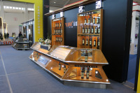 Présentoir de tabac pour magasins de tabac et cigares personnalisé Comptoirs d'étalage pour tabac et alcool Comptoirs pour magasins de détail