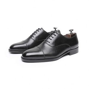 Chaussures habillées en cuir véritable pour hommes, style Oxford à quatre coutures, bout pointu, à lacets, légères, pour l'été/le printemps, idéales pour les mariages et les affaires. - Product Image 2