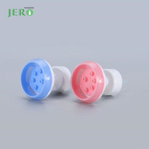 <span class=keywords><strong>Dispensador</strong></span> <span class=keywords><strong>de</strong></span> Jabón <span class=keywords><strong>de</strong></span> <span class=keywords><strong>Espuma</strong></span> <span class=keywords><strong>de</strong></span> Plástico PP con Forma <span class=keywords><strong>de</strong></span> Garra <span class=keywords><strong>de</strong></span> Gato al por Mayor, 40/43/400/410, Botellas Ecológicas Antiderrames - Product Image 6