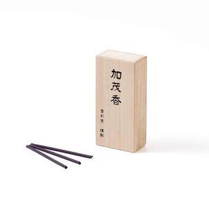 Bâton d'encens japonais Kyoto Kousaido The Murmur Of Kamo Bâtons d'encens à faible fumée Parfum japonais Rafraîchissant Parfumé Bois de santal - Product Image 1