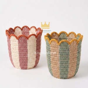 Best Seller Daisy Round Water Hyacinth <b>Basket</b> for Kids Bedroom <b>Toy</b> Organization Cheap Price from Vietnam - Product Image 3