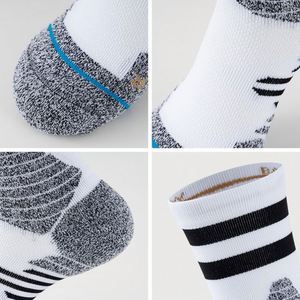 Thickened Towel Bottom Running Basketball <b>Socks</b> - Product Image 5