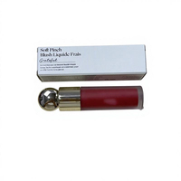 Fard à joues liquide longue tenue, illuminateur minéral non-transfert pour peaux claires, hydratant, effet repulpant, format voyage